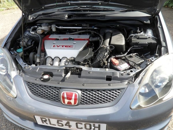Used Honda Civic 2005 for sale - 76038875: Photo 31