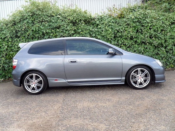 Used Honda Civic 2005 for sale - 76038875: Photo 4