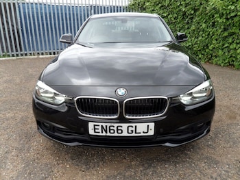 Used BMW 3 Series 2017 for sale - 79022801: Photo