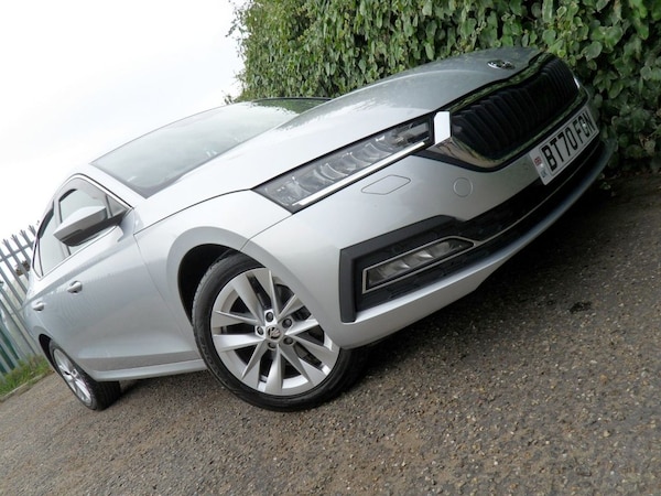 Used Skoda Octavia 2020 for sale - 76069144: Photo 1
