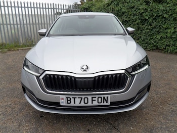 Used Skoda Octavia 2020 for sale - 76069144: Photo 2
