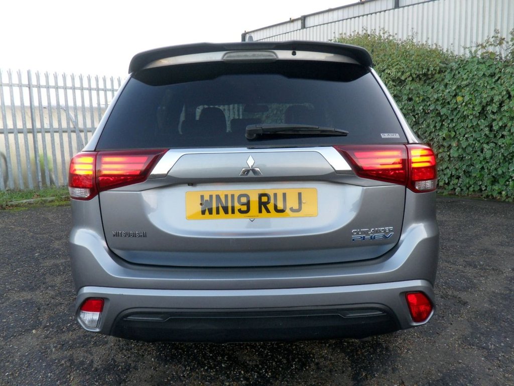 Used Mitsubishi Outlander 2019 for sale - 76642808: Photo 24
