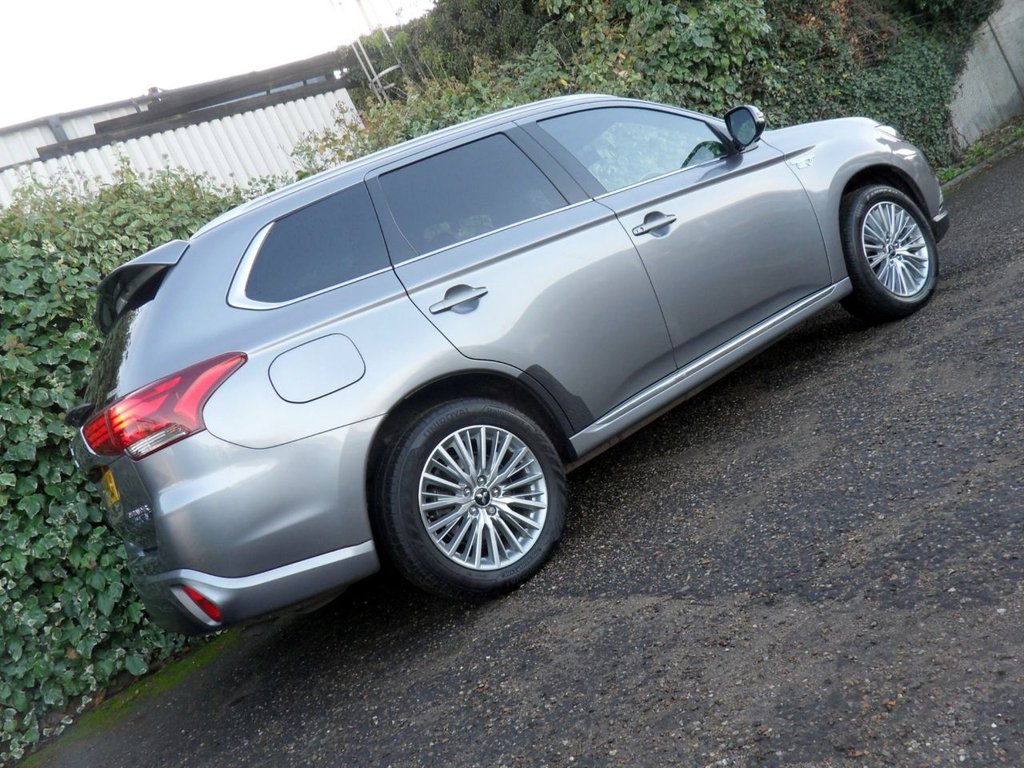 Used Mitsubishi Outlander 2019 for sale - 76642808: Photo 26