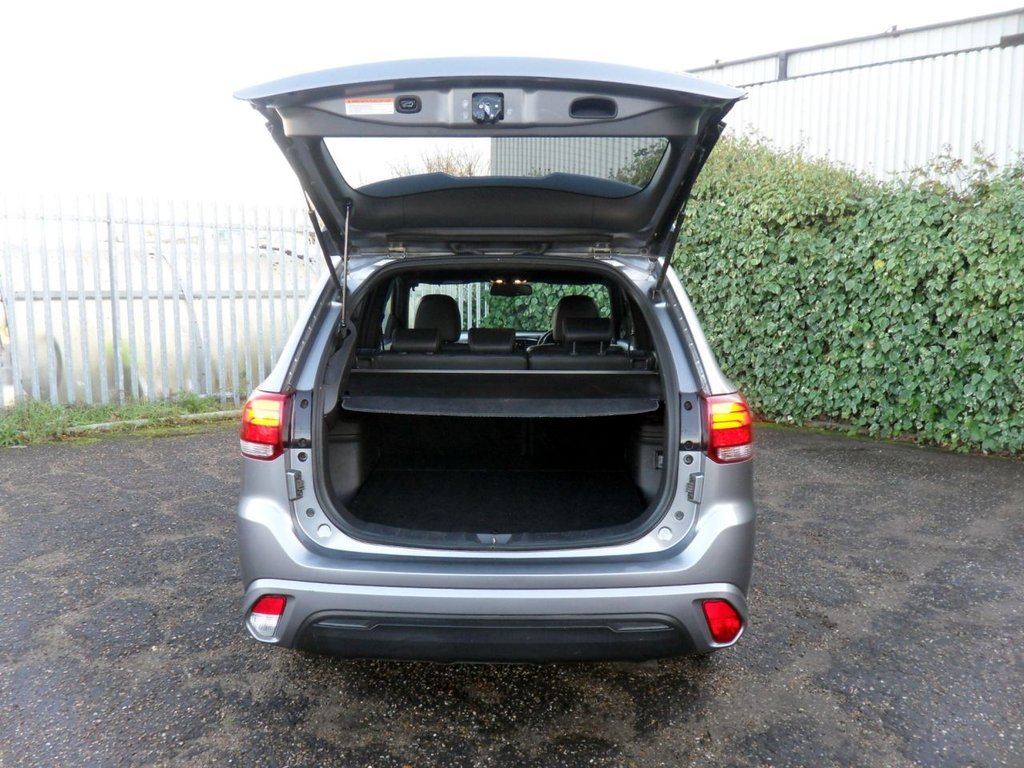 Used Mitsubishi Outlander 2019 for sale - 76642808: Photo 41