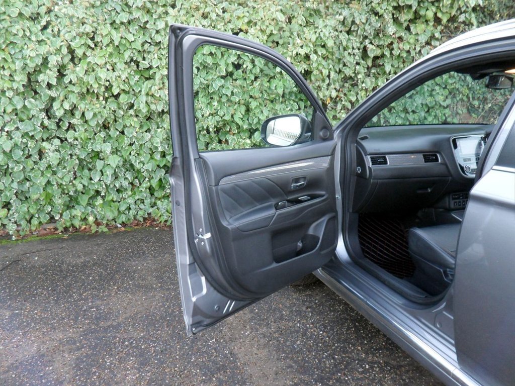 Used Mitsubishi Outlander 2019 for sale - 76642808: Photo 49