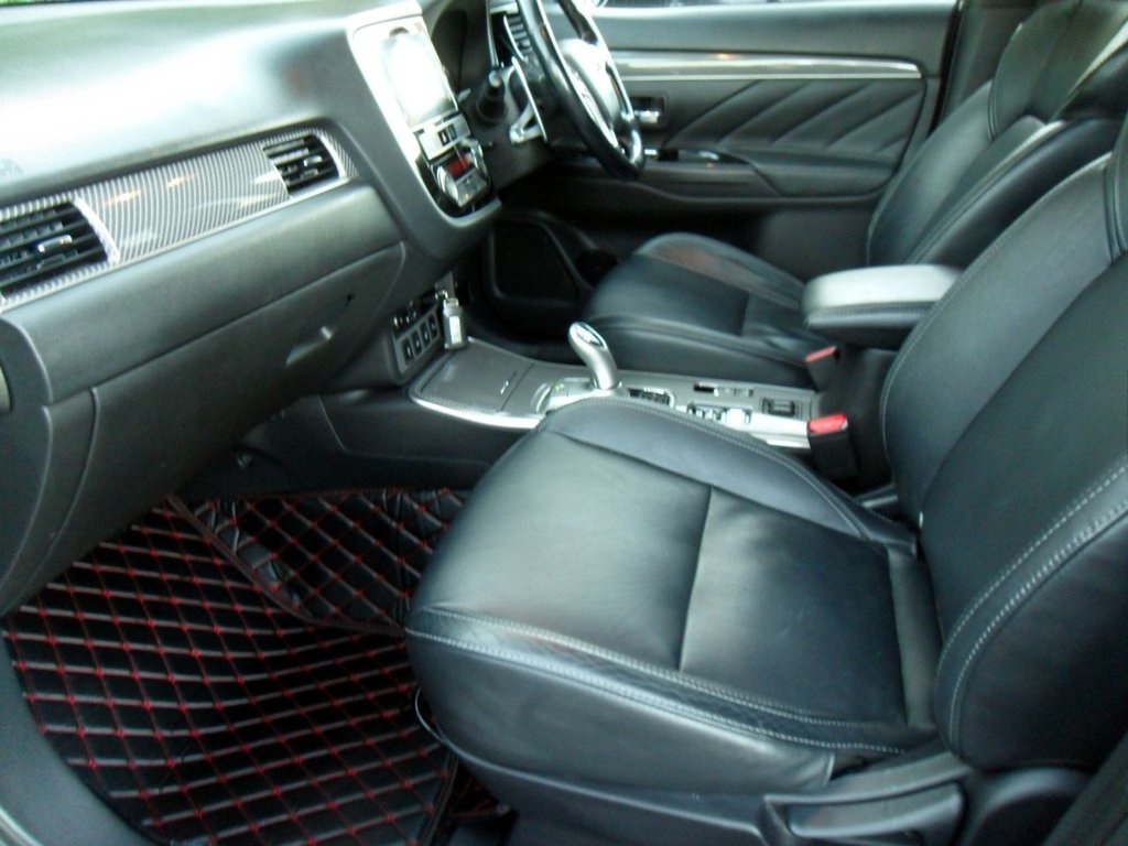 Used Mitsubishi Outlander 2019 for sale - 76642808: Photo 50