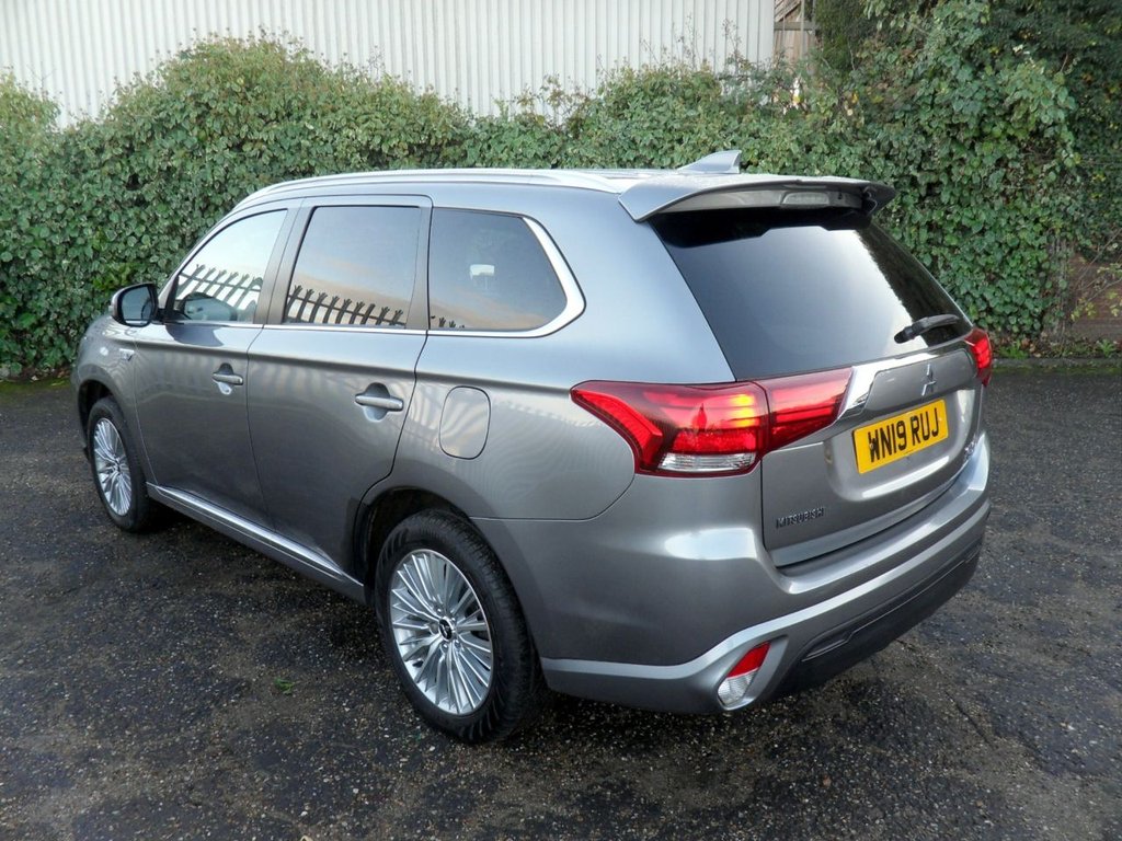 Used Mitsubishi Outlander 2019 for sale - 76642808: Photo 7