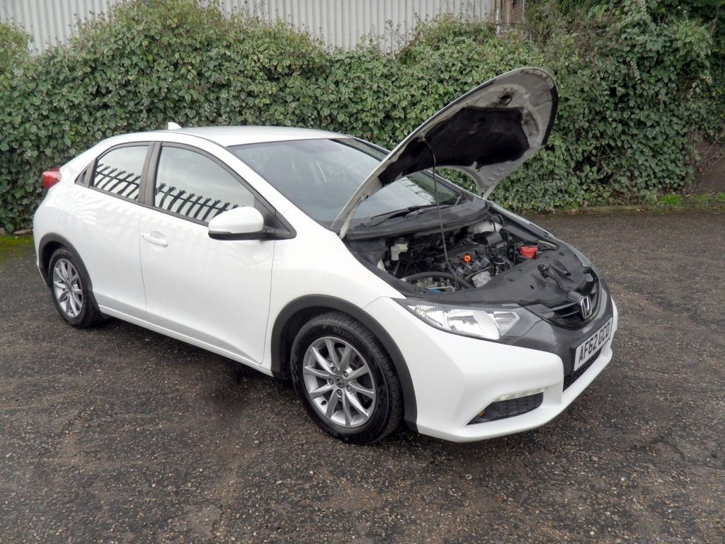 Used Honda Civic 2012 for sale - 77697702: Photo 12