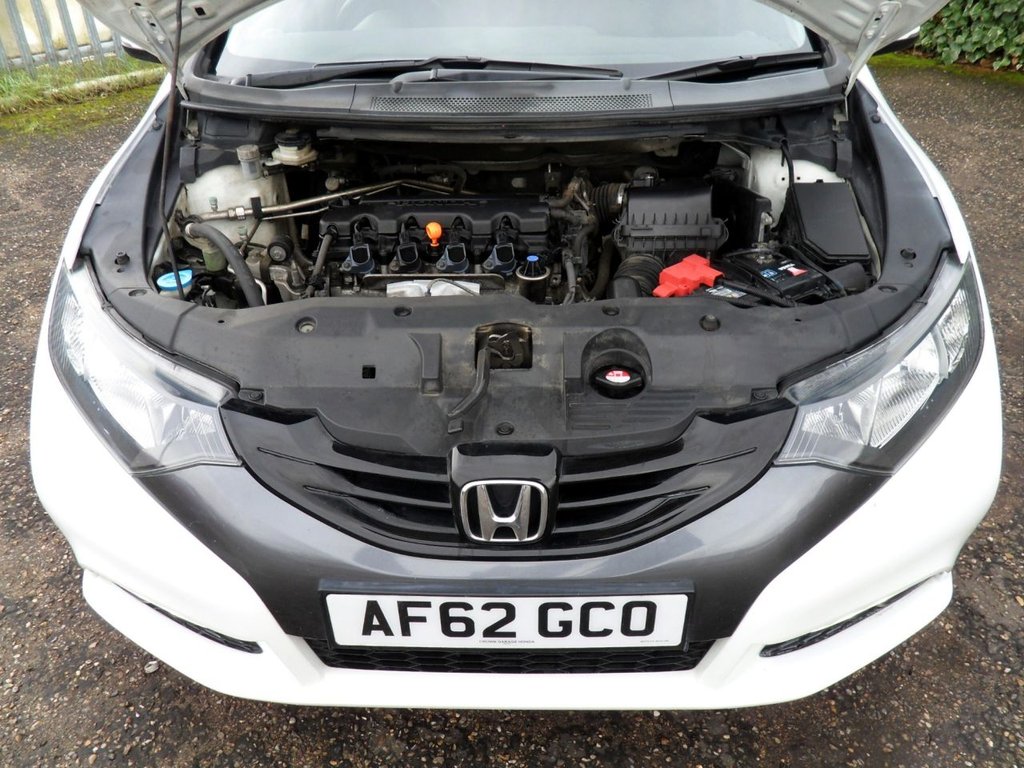 Used Honda Civic 2012 for sale - 77697702: Photo 15