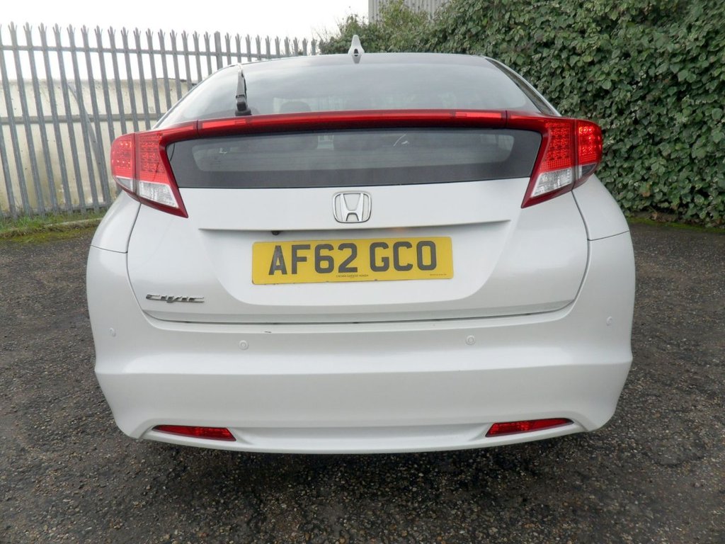 Used Honda Civic 2012 for sale - 77697702: Photo 20