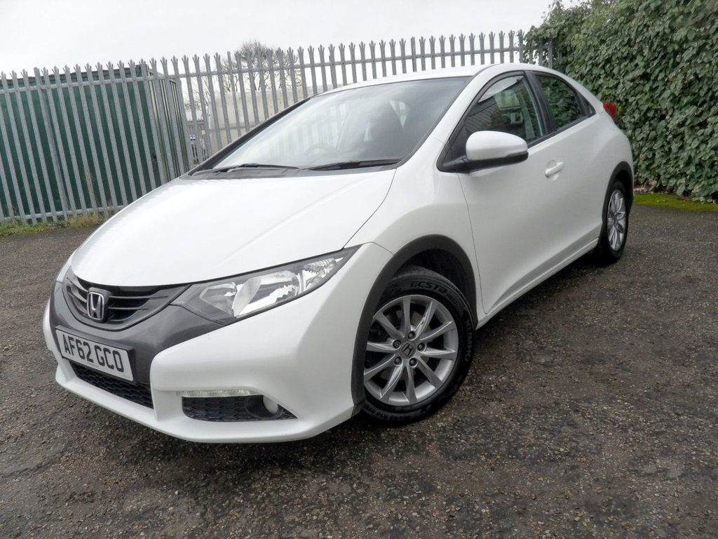 Used Honda Civic 2012 for sale - 77697702: Photo 27