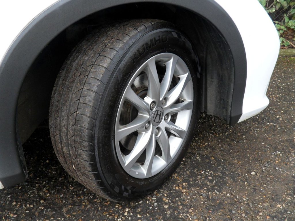 Used Honda Civic 2012 for sale - 77697702: Photo 49