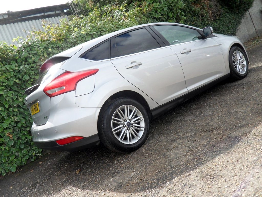 Used Ford Focus 2017 for sale - 77697680: Photo 32