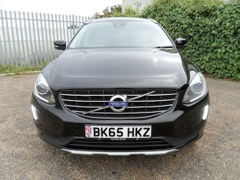 Used Volvo XC60 2015 for sale - 76132563: Photo