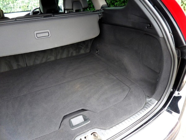 Used Volvo XC60 2015 for sale - 76132563: Photo 36