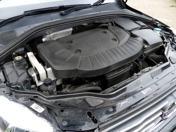 Used Volvo XC60 2015 for sale - 76132563: Photo 42