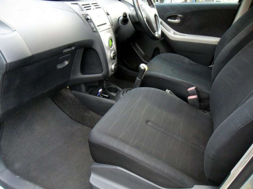 Used Toyota Yaris 2006 for sale - 76454395: Photo 11