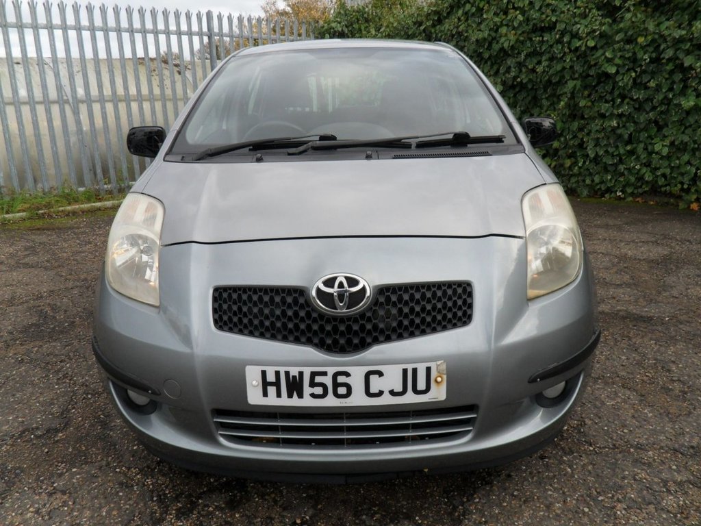 Used Toyota Yaris 2006 for sale - 76454395: Photo 2