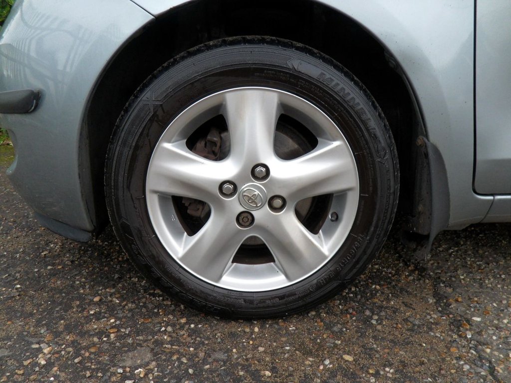 Used Toyota Yaris 2006 for sale - 76454395: Photo 43