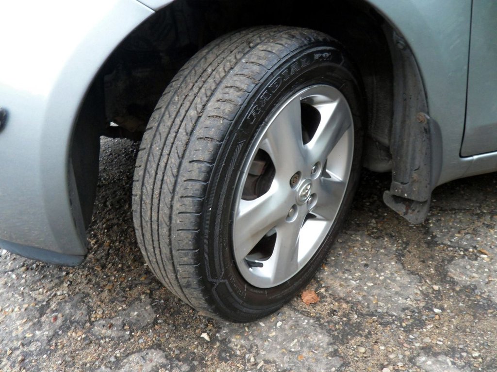 Used Toyota Yaris 2006 for sale - 76454395: Photo 50