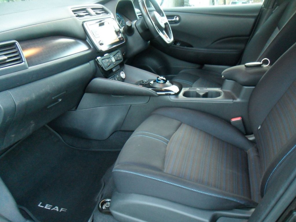 Used Nissan Leaf 2018 for sale - 77697686: Photo 11