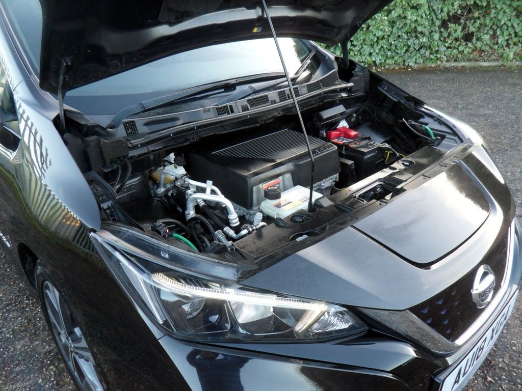 Used Nissan Leaf 2018 for sale - 77697686: Photo 13