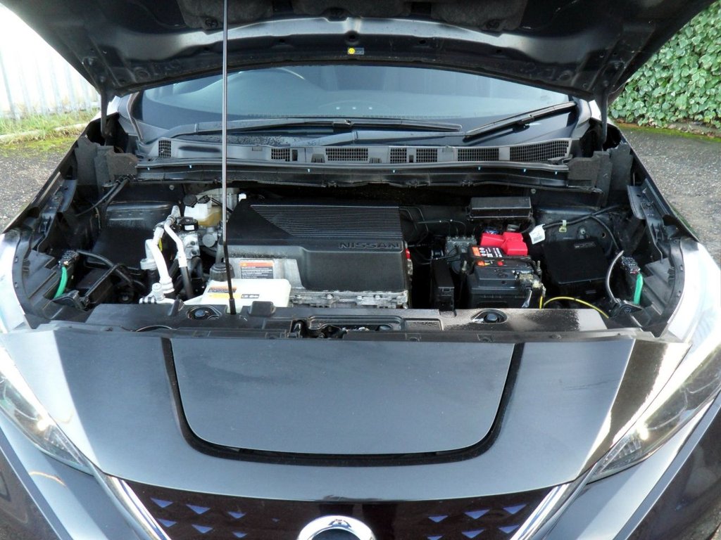 Used Nissan Leaf 2018 for sale - 77697686: Photo 15