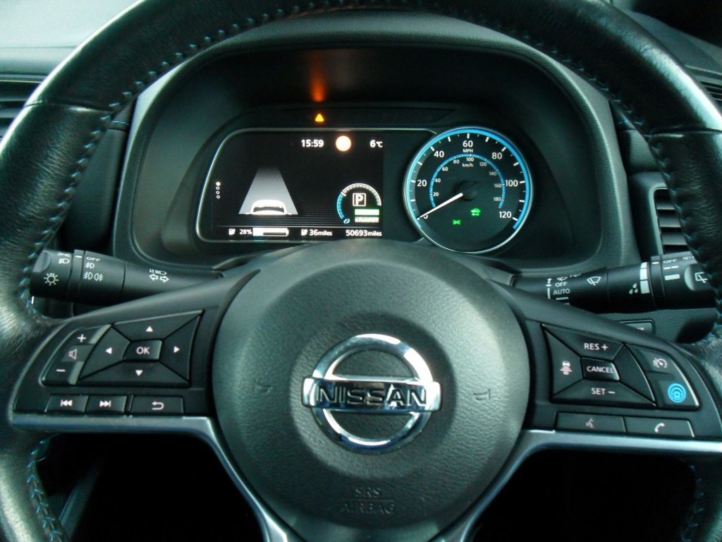 Used Nissan Leaf 2018 for sale - 77697686: Photo 30