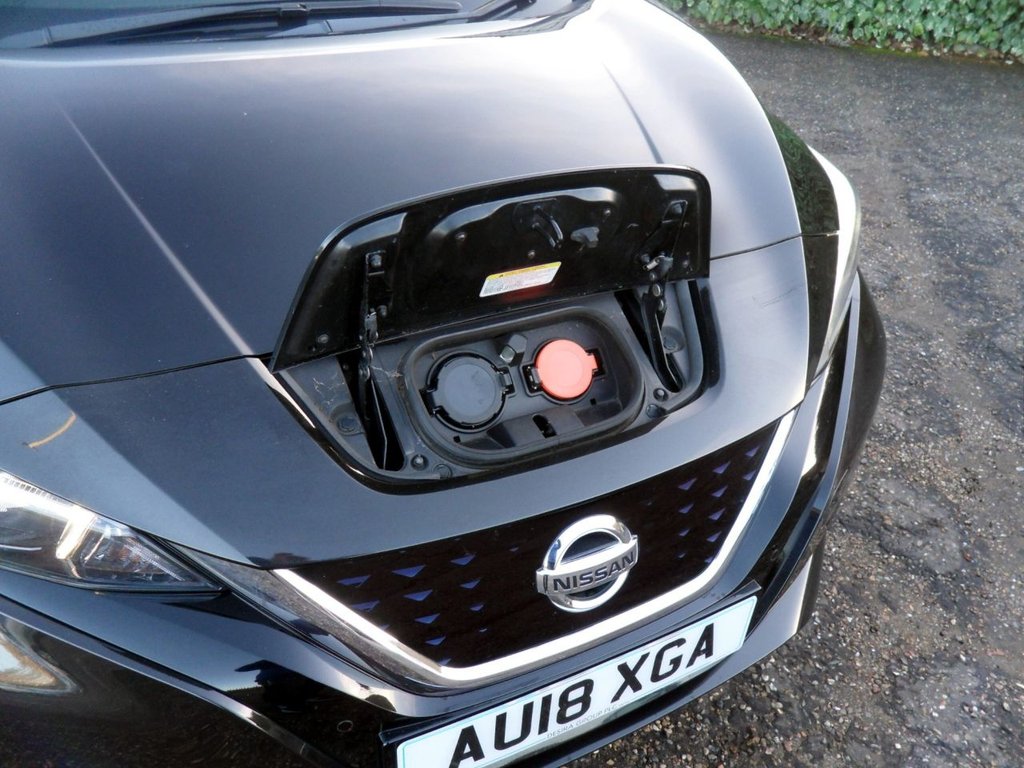 Used Nissan Leaf 2018 for sale - 77697686: Photo 32