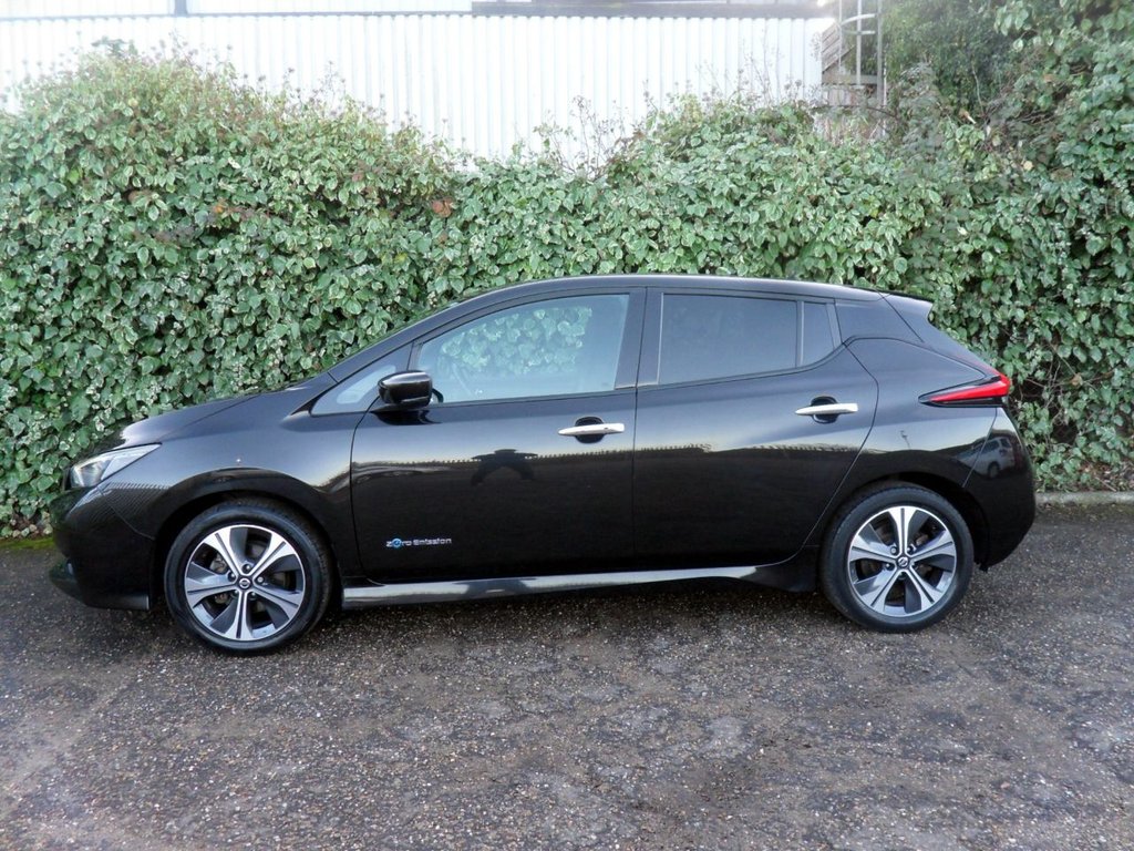 Used Nissan Leaf 2018 for sale - 77697686: Photo 35