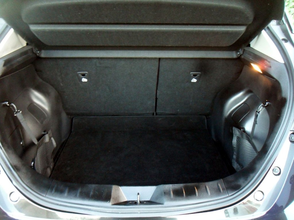 Used Nissan Leaf 2018 for sale - 77697686: Photo 40