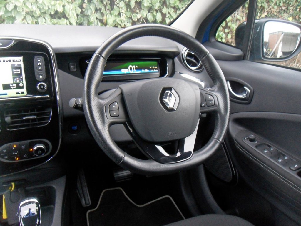 Used Renault Zoe 2019 for sale - 77697707: Photo 24