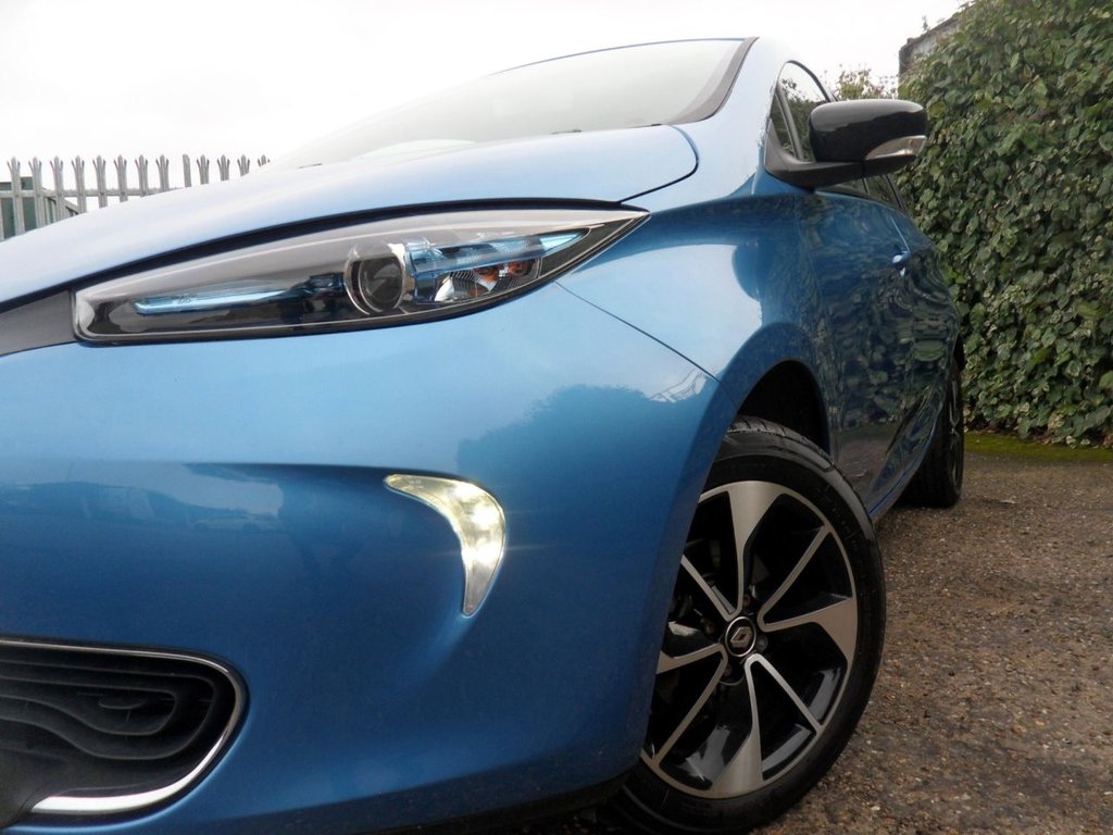 Used Renault Zoe 2019 for sale - 77697707: Photo 35