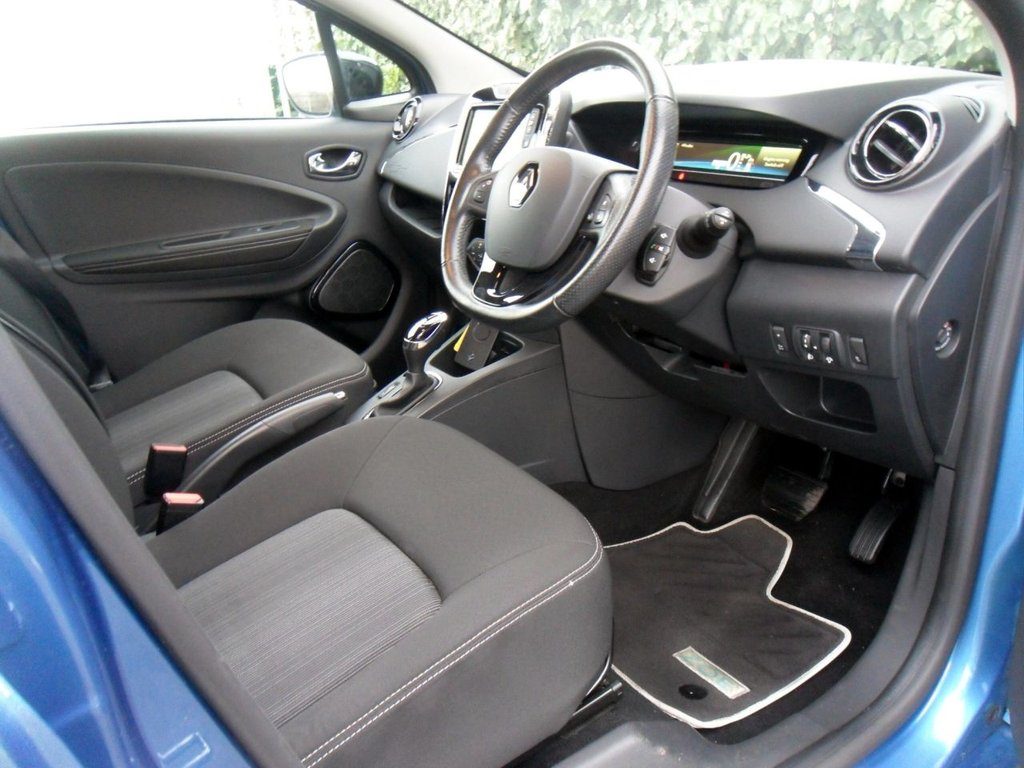 Used Renault Zoe 2019 for sale - 77697707: Photo 5