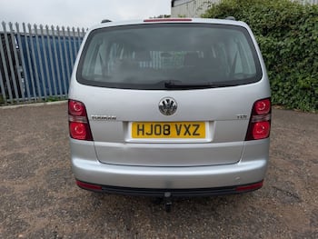 Used Volkswagen Touran 2008 for sale - 79648040: Photo