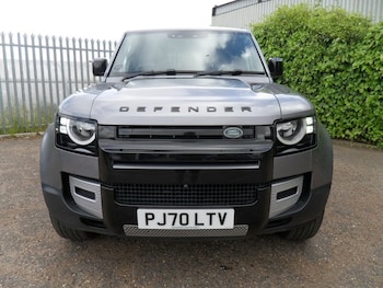 Used Land Rover Defender 110 2020 for sale - 76038633: Photo 2