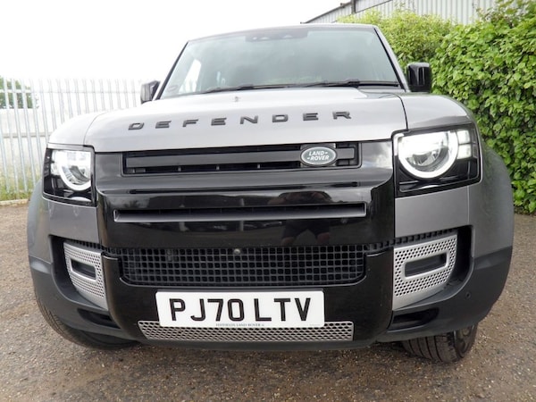 Used Land Rover Defender 110 2020 for sale - 76038633: Photo 31