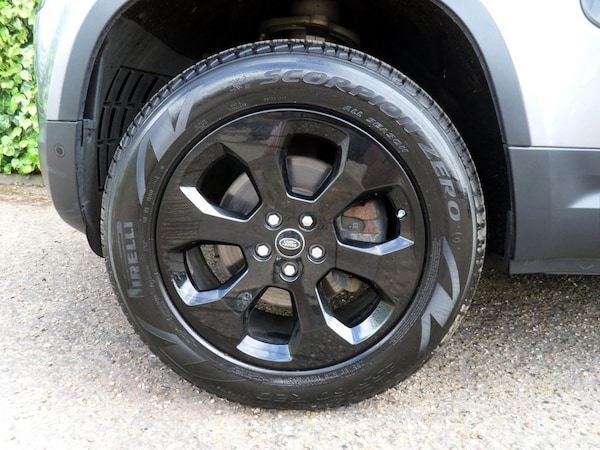 Used Land Rover Defender 110 2020 for sale - 76038633: Photo 44