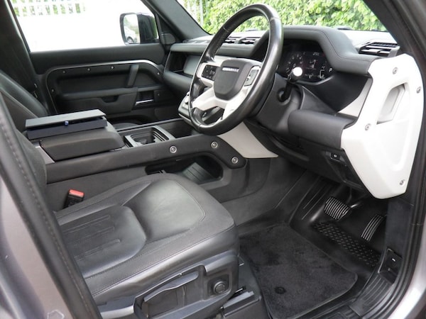 Used Land Rover Defender 110 2020 for sale - 76038633: Photo 5