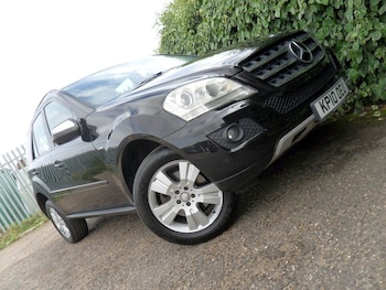 2010 (10) - 3.0 ML350 CDI V6 BlueEfficiency SE SUV 5dr Diesel Tiptronic 4WD Euro 5 (231