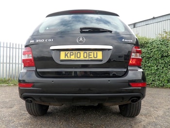 Used Mercedes-Benz M-Class 2010 for sale - 76038953: Photo