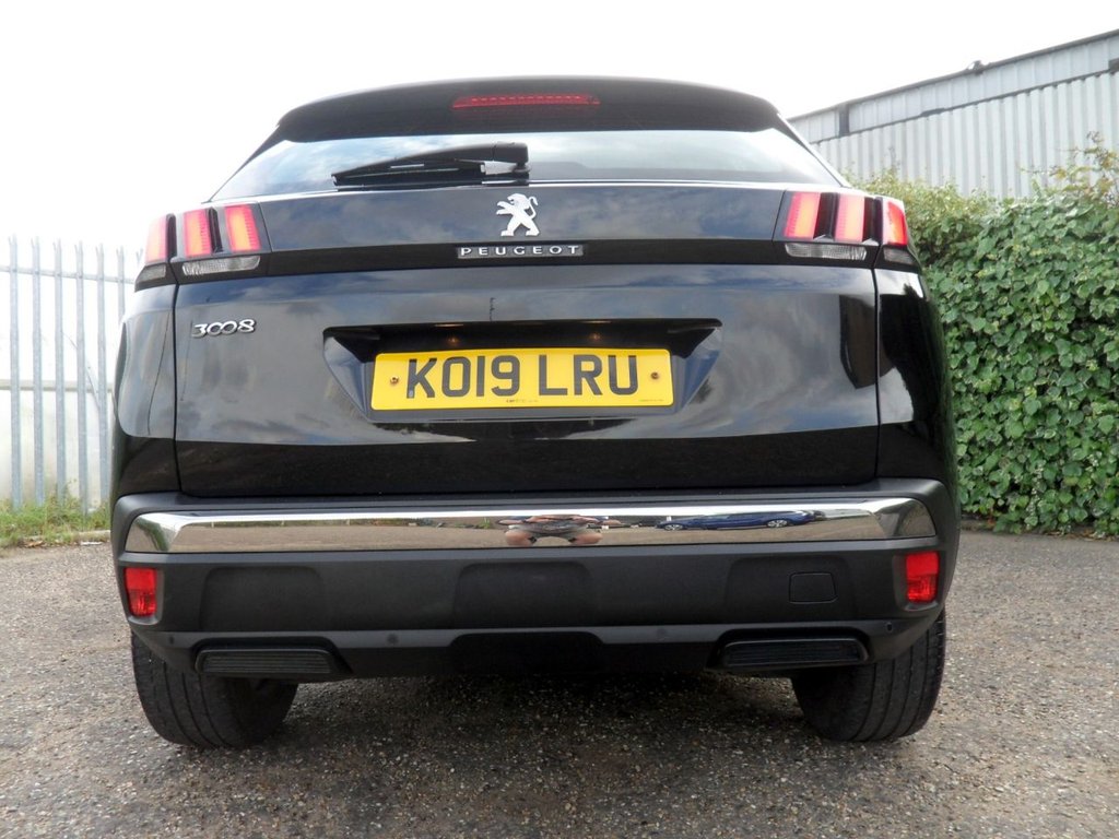 Used Peugeot 3008 2019 for sale - 77697700: Photo 3