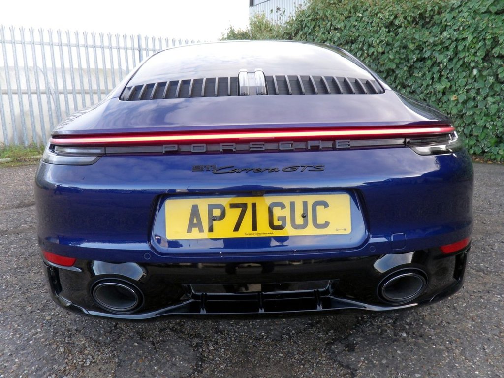 Used Porsche 911 2022 for sale - 76376142: Photo 15