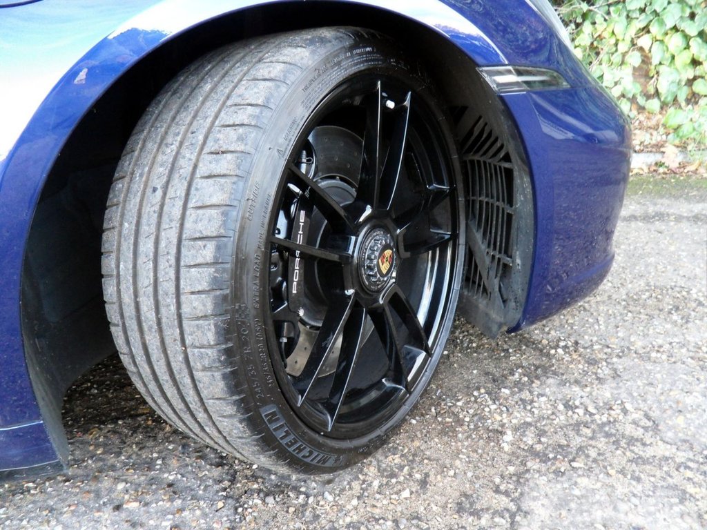 Used Porsche 911 2022 for sale - 76376142: Photo 48