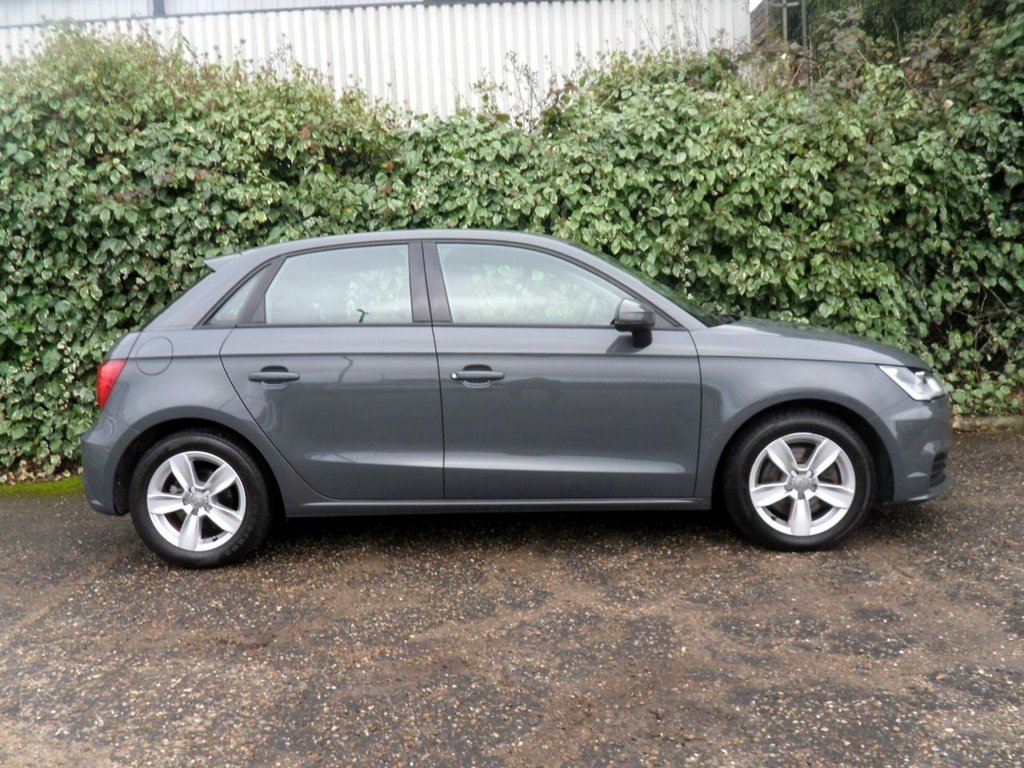 Used Audi A1 2016 for sale - 77697678: Photo 4