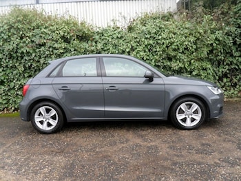 Used Audi A1 2016 for sale - 77697678: Photo