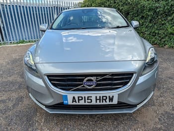 Used Volvo V40 2015 for sale - 79608187: Photo