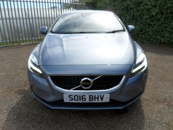 Used Volvo V40 2016 for sale - 78288375: Photo