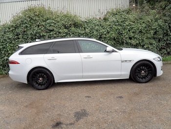 Used Jaguar XF 2018 for sale - 77952889: Photo