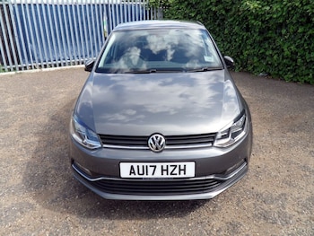 Used Volkswagen Polo 2017 for sale - 79072263: Photo